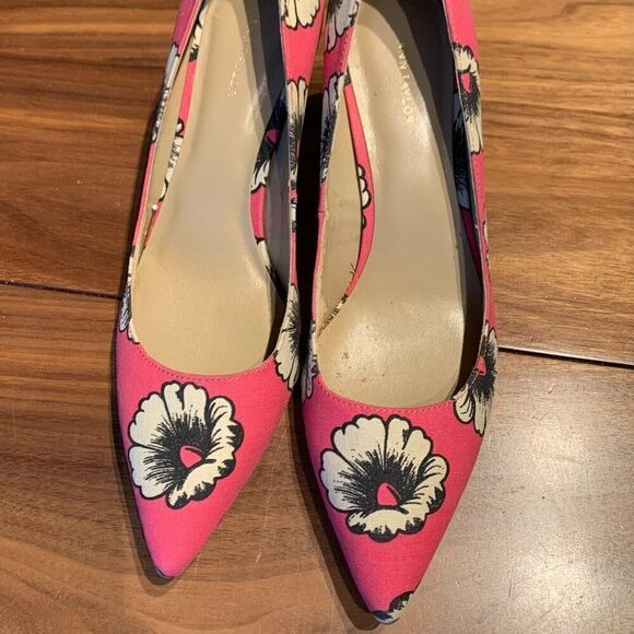 WARDROBE CLEAR OUT - WOW SHOES - GORGEOUS EYE OPENING Floral coral red Heels - Picture 2 of 7